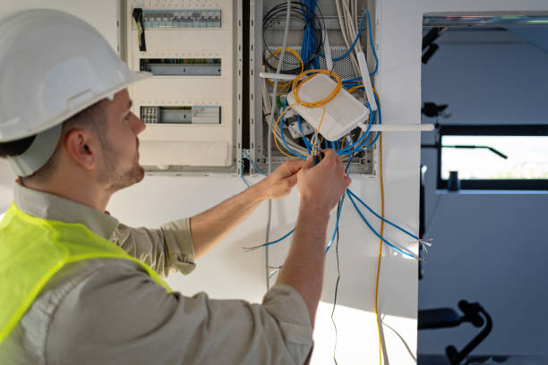 Best Affordable Emergency Electrician  in Rich Hill, MO
